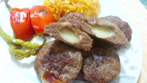 kasarli-izgara-kofte