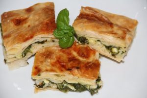 kremali-ispanakli-borek