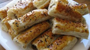 kiymali-patatesli-rulo-borek