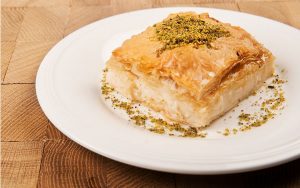 Laz Böreği Tarifi - Börek Tarifleri