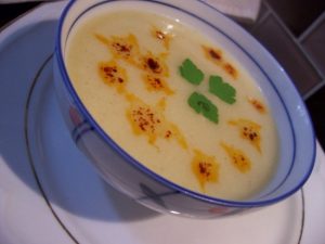 sarimsakli-un-corbasi