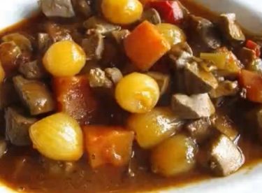 Kolay Ciğer Yahnisi Tarifi – Ana Yemek Tarifleri