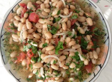 Kolay Kuru Fasulye Piyazı Tarifi – Salata Tarifleri