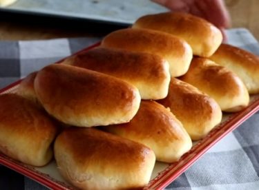 Sütlü Minik Ekmek Tarifi – Hamur İşleri