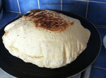 Tavada Pratik Lavaş Ekmeği Tarifi – Hamur İşi Tarifleri