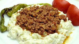 ali-nazik-kebabi-tarifi-ana-yemek-tarifleri