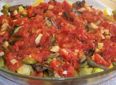 Fırında Soslu Sebze Kızartması Tarifi – Sebze Yemekleri