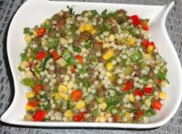 Kuskuslu Mercimek Salatası Tarifi – Salata Tarifleri