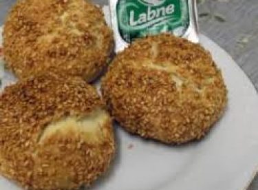 Susamlı Minik Tuzlu Kurabiye Tarifi – Kurabiye Tarifleri