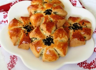 Çiçek Poğaça Tarifi – Poğaça Tarifleri