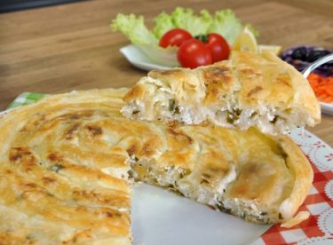 Tavada Pratik Su Böreği Tarifi