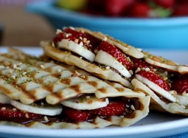 Tost Makinesinde Waffle Tarifi