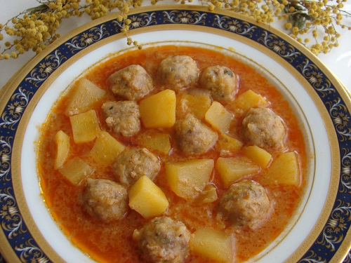 nefis-patatesli-sulu-kofte-tarifi